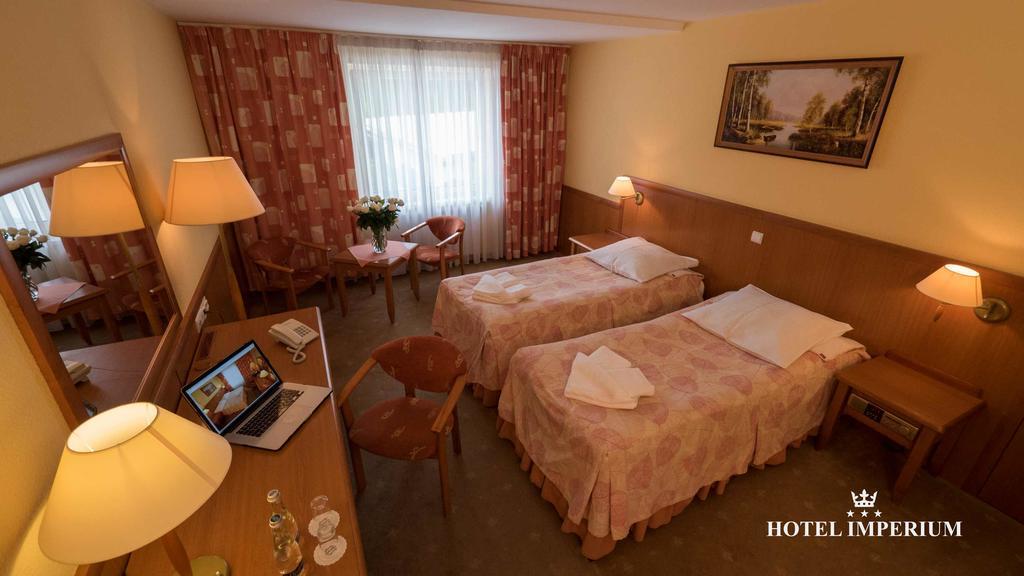 פז'יז'ינה Hotel Imperium מראה חיצוני תמונה