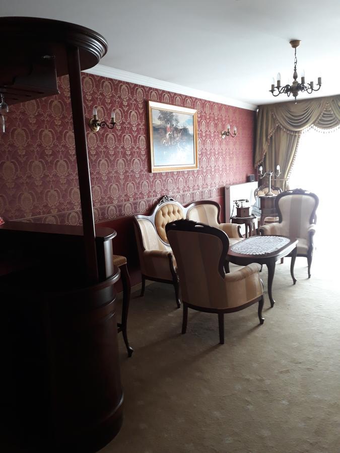 פז'יז'ינה Hotel Imperium מראה חיצוני תמונה